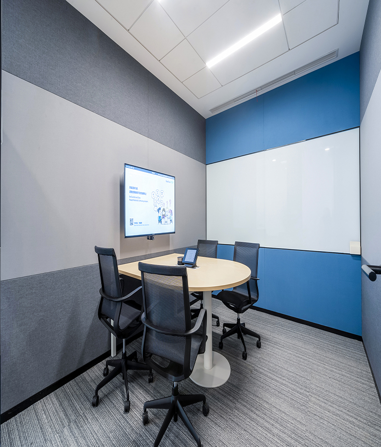 字節(jie)跳動(dòng)辦(bàn)公(gōng)室設(shè)計(ji)裝(zhuang)修 小(xiǎo)會議室-pc