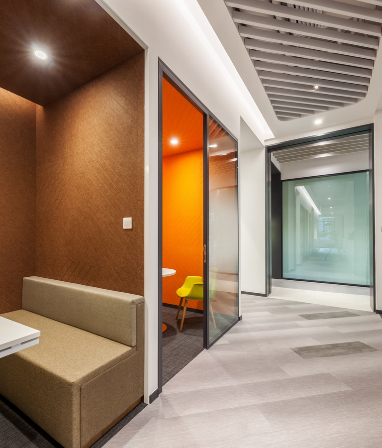 ADD寫藝辦(bàn)公(gōng)室裝(zhuang)修-走(zou)廊-pc