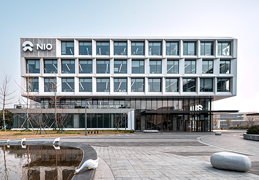 蔚來汽車(che)辦(bàn)公(gōng)樓裝(zhuang)修-大(da)樓-pc